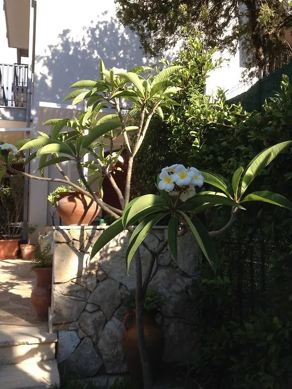 Bed and Breakfast Il Giardino Dei Limoni Aci Castello